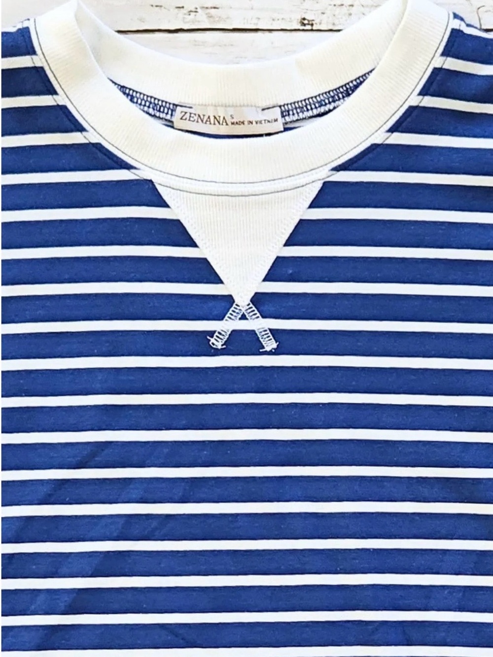 Women’s Zenana Blue & White Striped Crewneck Sweatshirt, size Large - Picture 2 of 10